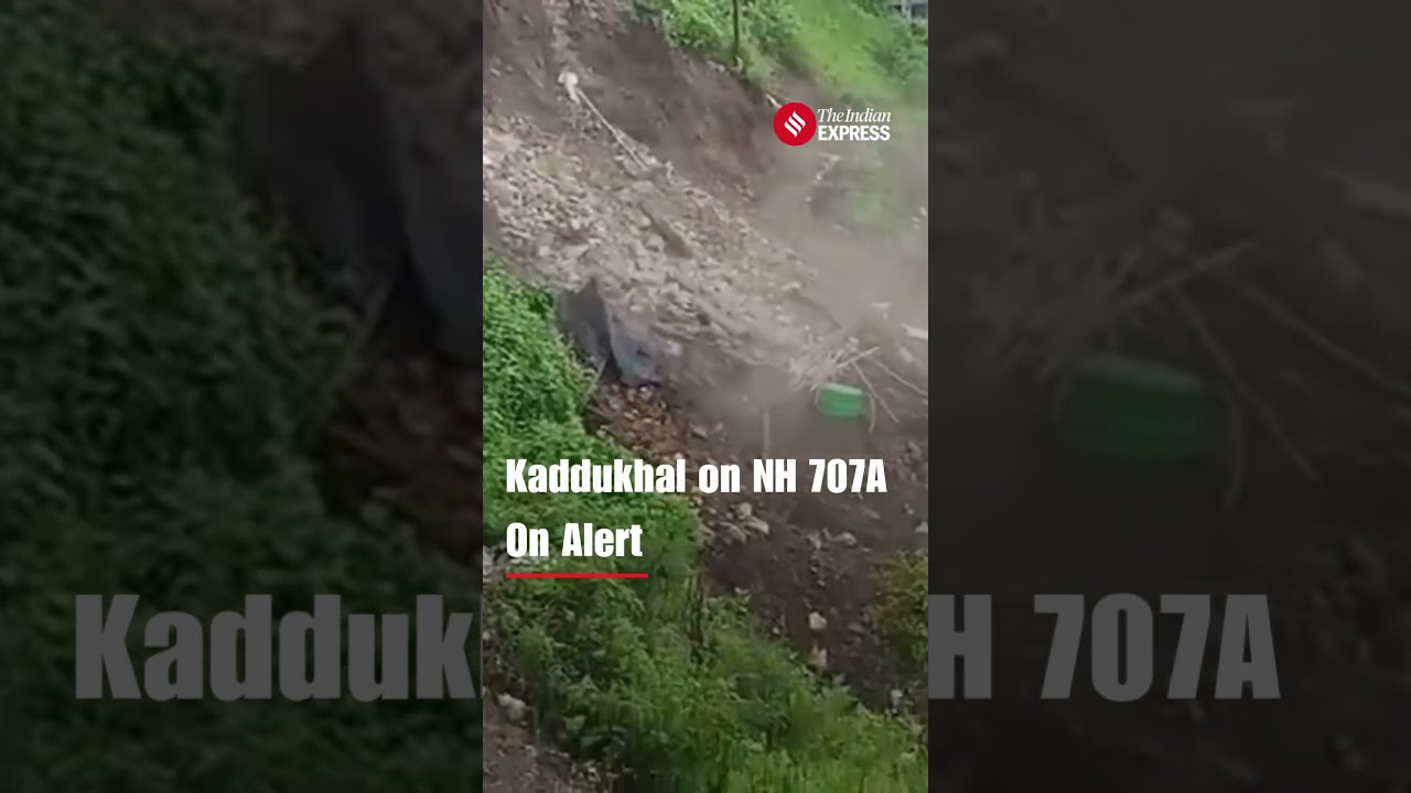 Оползень на трассе NH-707A в округе Техри-Гархвал, Уттаракханд; пострадавших нет