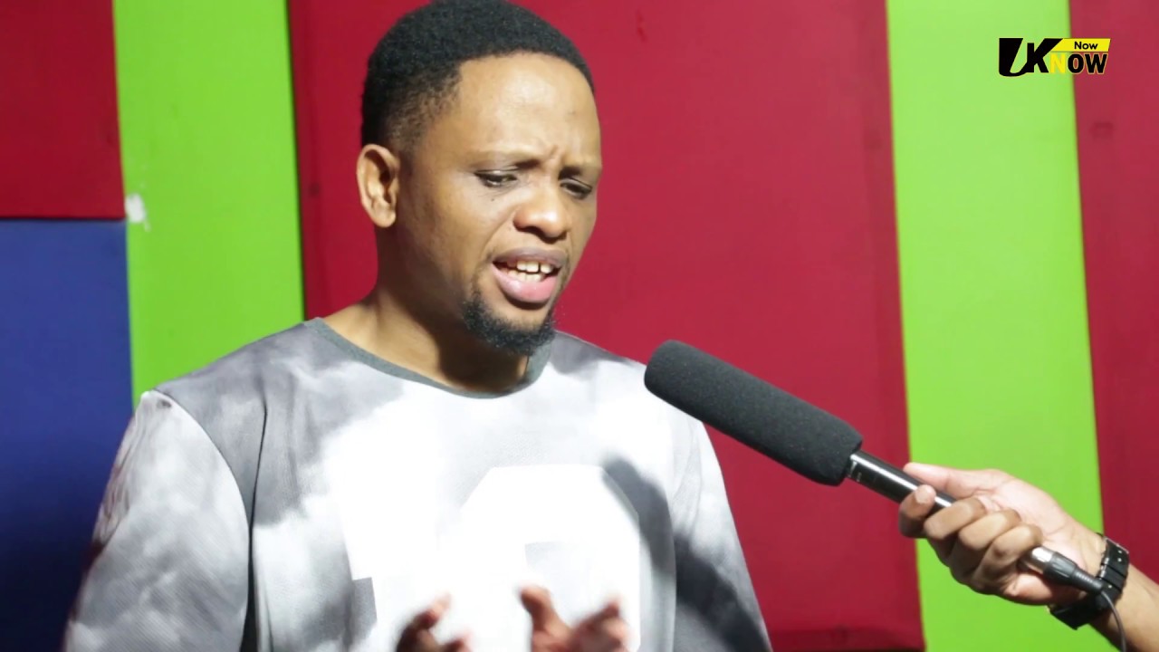 MWANA FA : HUYU MSICHANA/ ANAWEZA AKAKUTOA ROHO