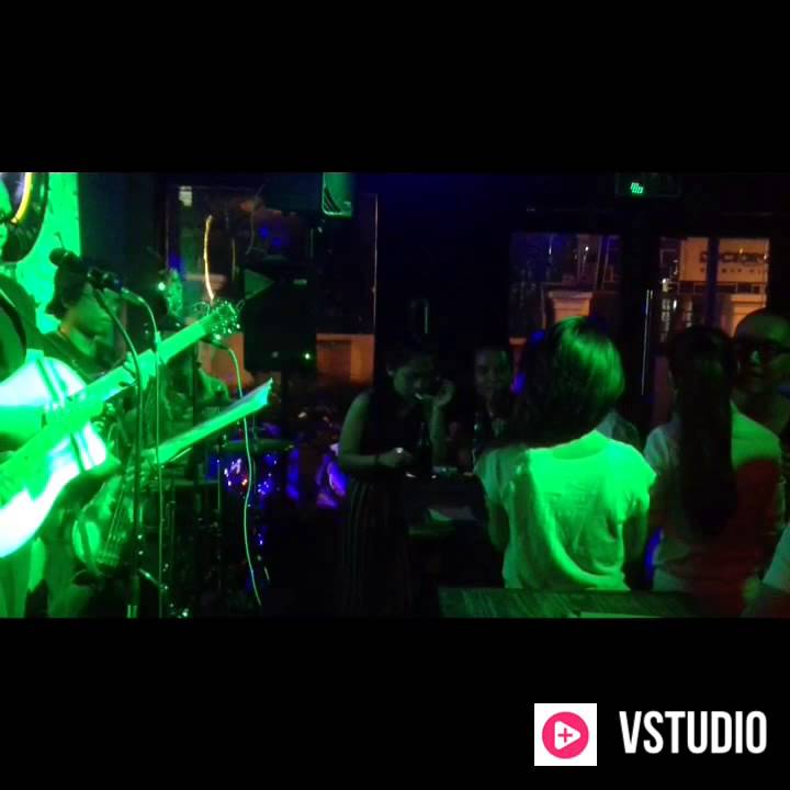 lava @ fang pub (2)