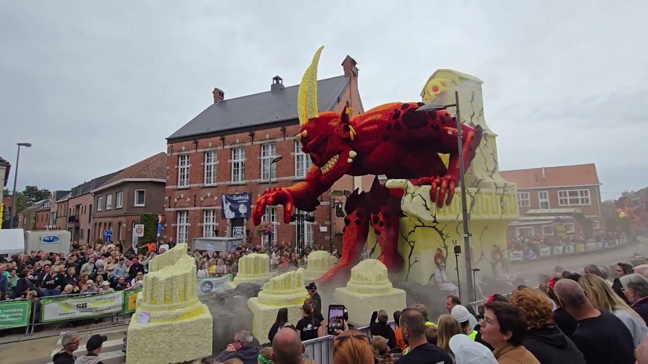 Bloemencorso Loenhout 2025