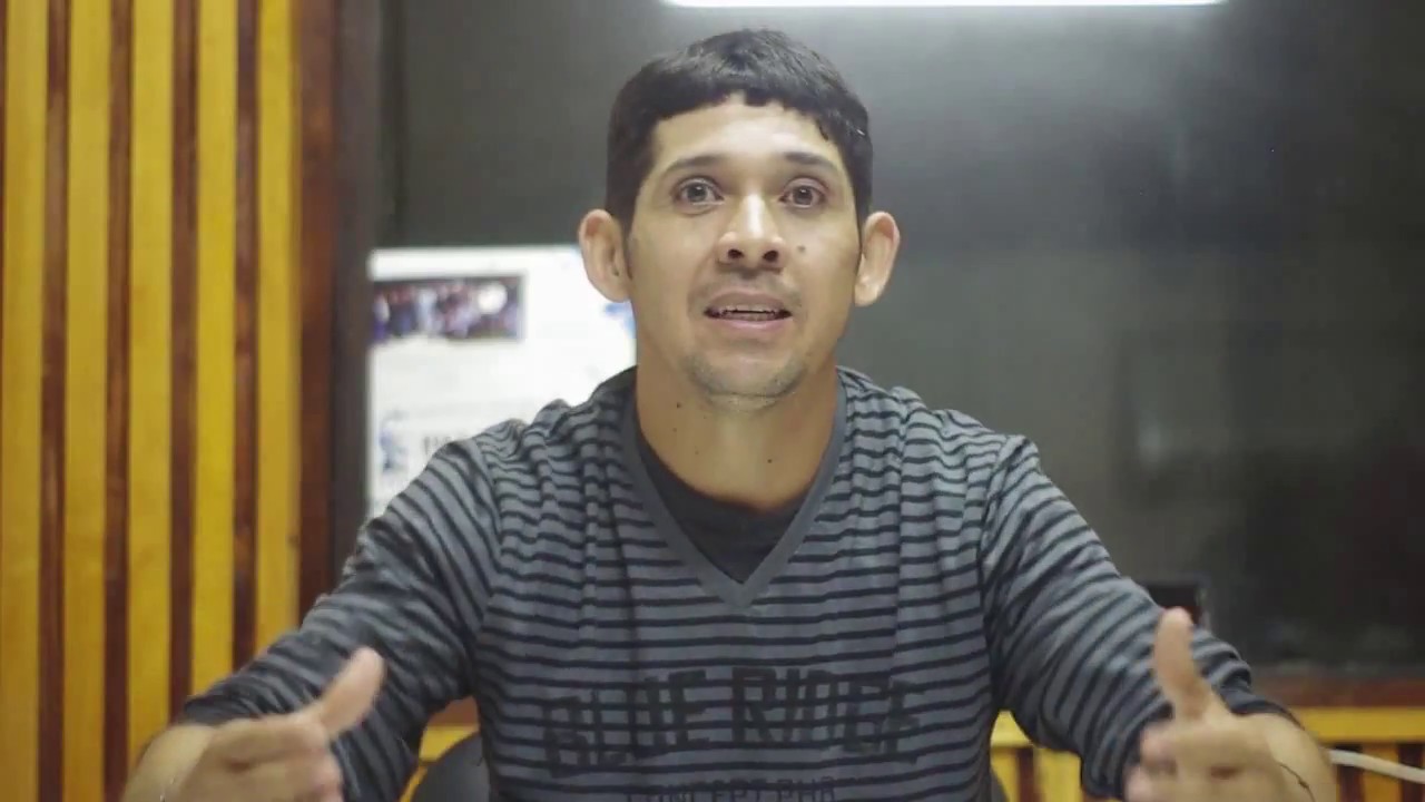 Victo Hugo Vega, comunicador de la Radio Pai Puku - Conozca al Paraguayo Conozca al Paraguay