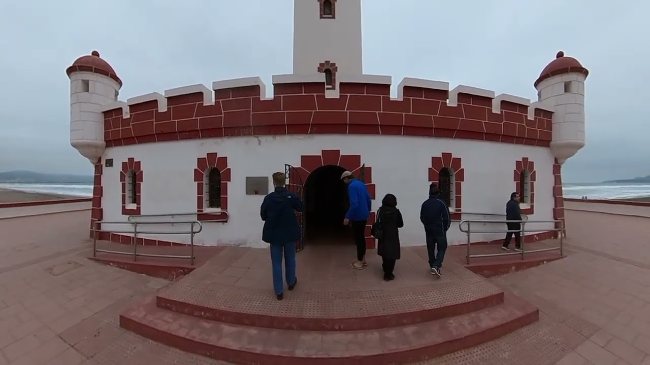 Faro Monumental de la Serena