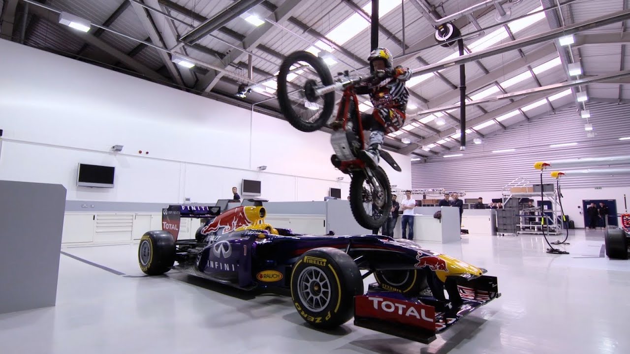 Dougie Lampkin Visits Red Bull Racing
