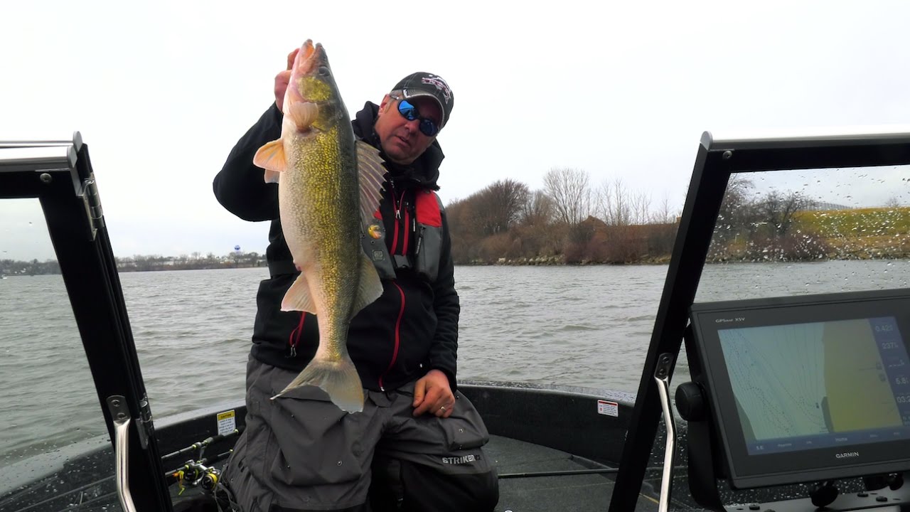 Fox River Walleyes - In-Depth Outdoors TV Season 11 Episode 19