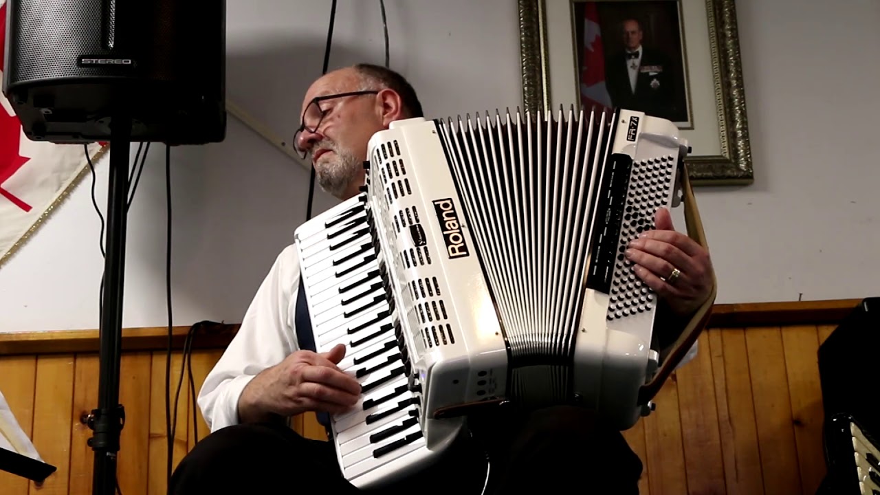 Prelude, from Cello Suite No. 1, J. S. Bach, performed by John Lettieri