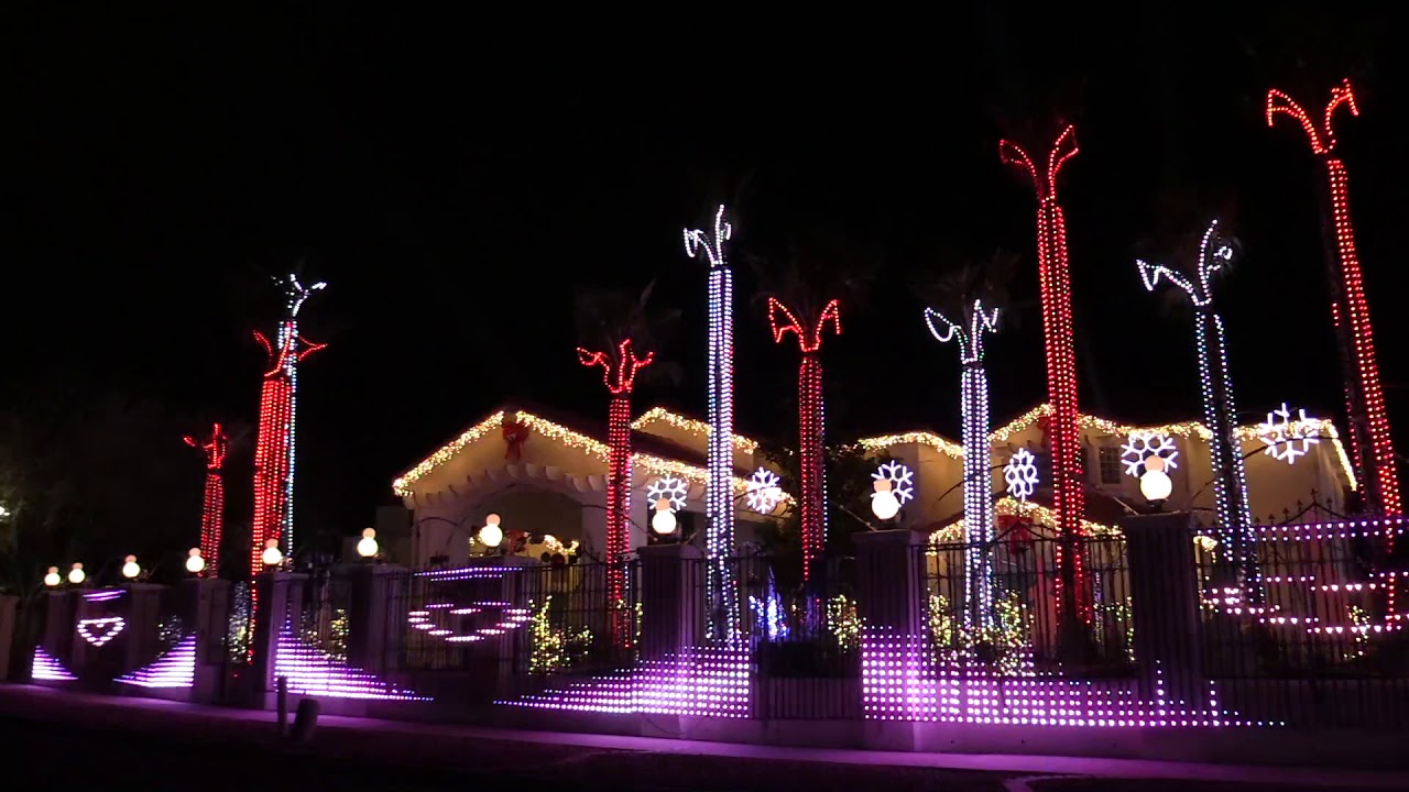 FRED LOYA LIGHTS | BEST CHRISTMAS LIGHTS DISPLAY IN EL PASO TEXAS