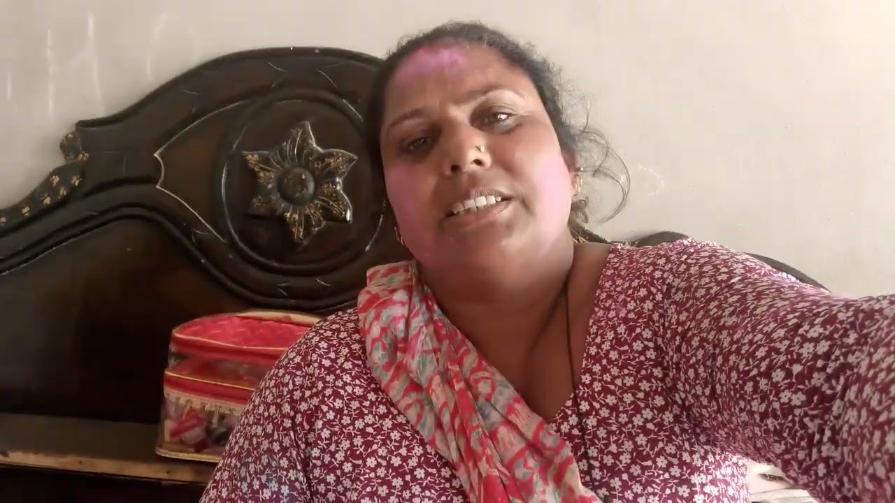 ਅਸੀਂ ਜੋੜੇ ਜੀ ਵਿਆਹ ਵਾਲੇ ਕੱਪੜੇ