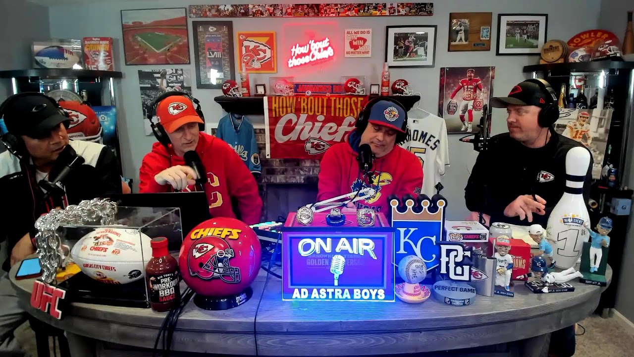 Chiefs at a Cross Roads: What comes next?  #ChiefsKingdom #Jayhawks #TheComeback