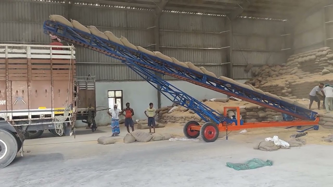 LORRY LOADER PADDY LOADING MACHINE