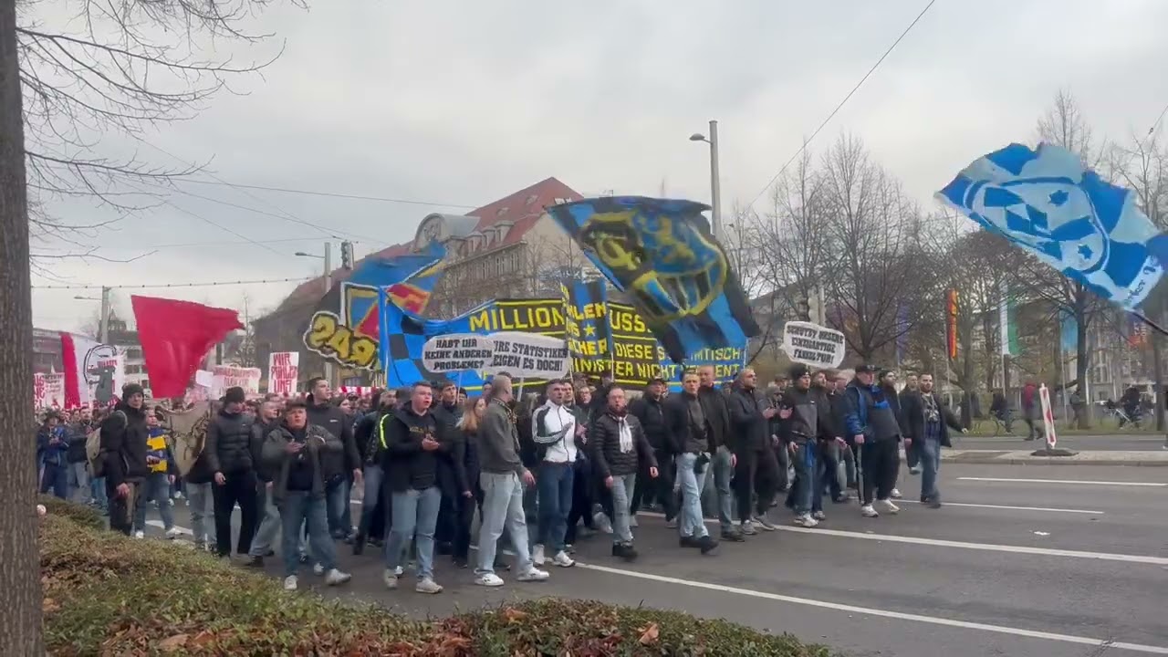 16.11.25 Leipzig Fandemo #leipzig #fußball #fan #demo #ultras #zusammen 