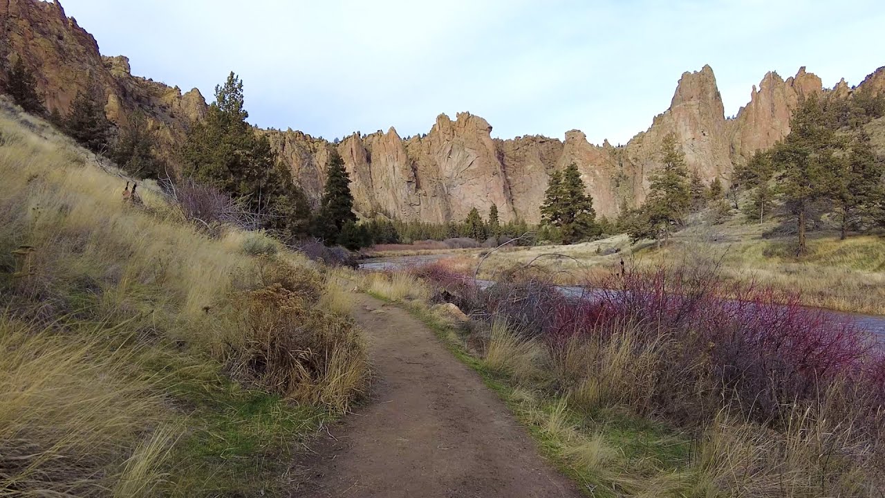 There's a desert in Oregon?! Relaxing nature walk