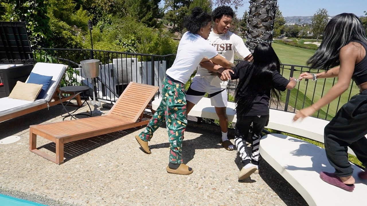Me & Tee Tee Got PHYSICAL In Front Of Brooklyn & Cinco... *Not Clickbait*