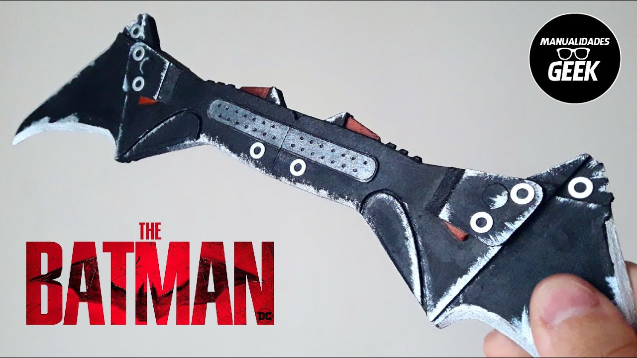 Como hacer el BATARANG de ROBERT PATTINSON DIY/TUTORIAL/MANUALIDAD/ The Batman
