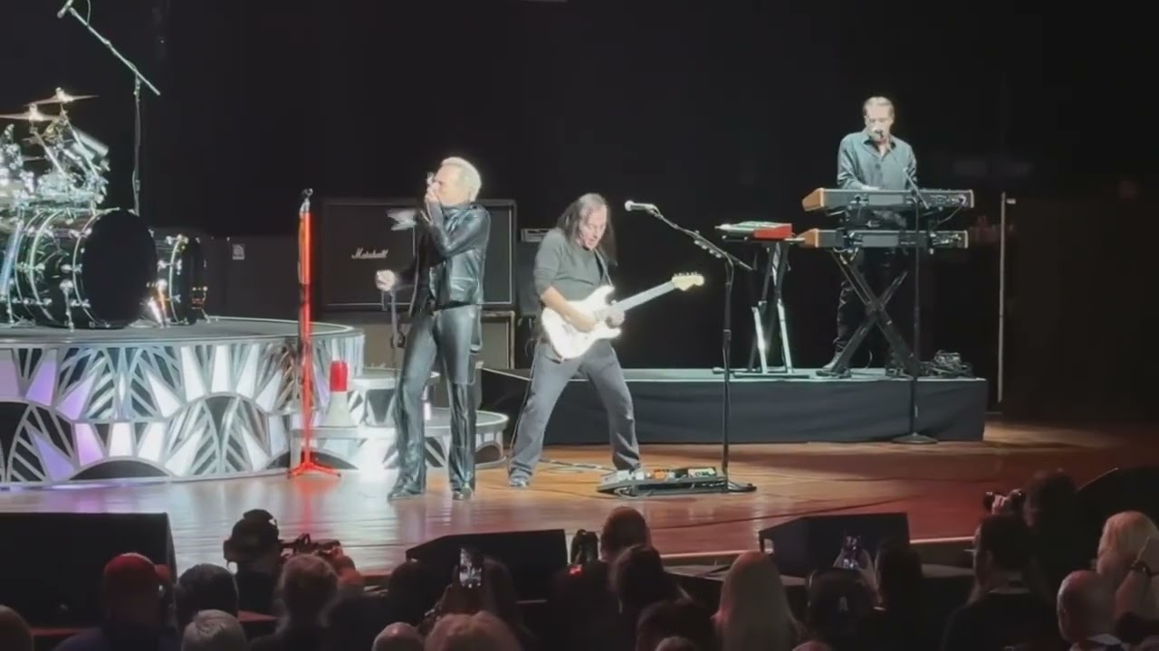 David Lee Roth Unchained live @ M3 Rock Festival Columbia MD May 2025 Isolated Vocals + Drums