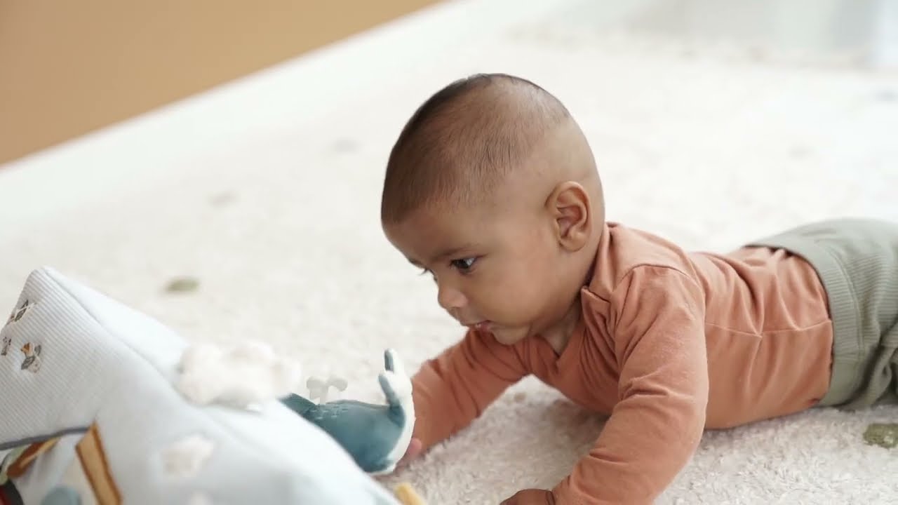 Baby Hub - Activity Triangle Sailors Bay - Little Dutch