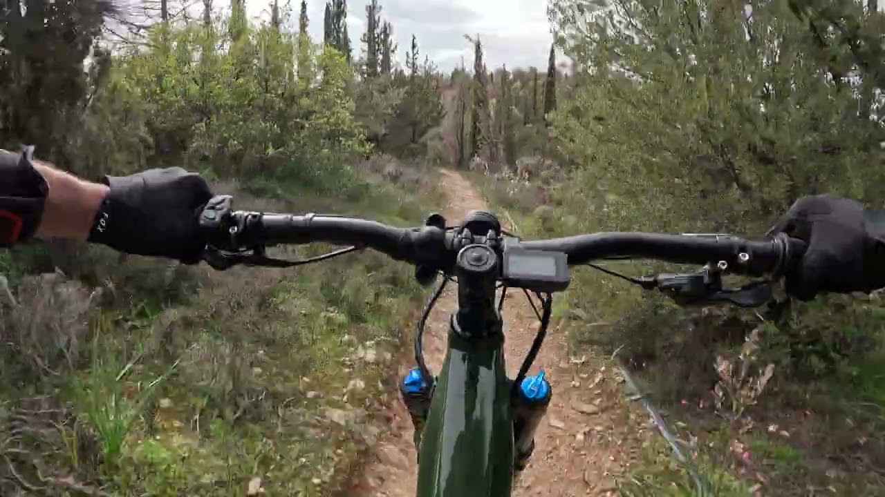 Ymittos cloudy trail!!