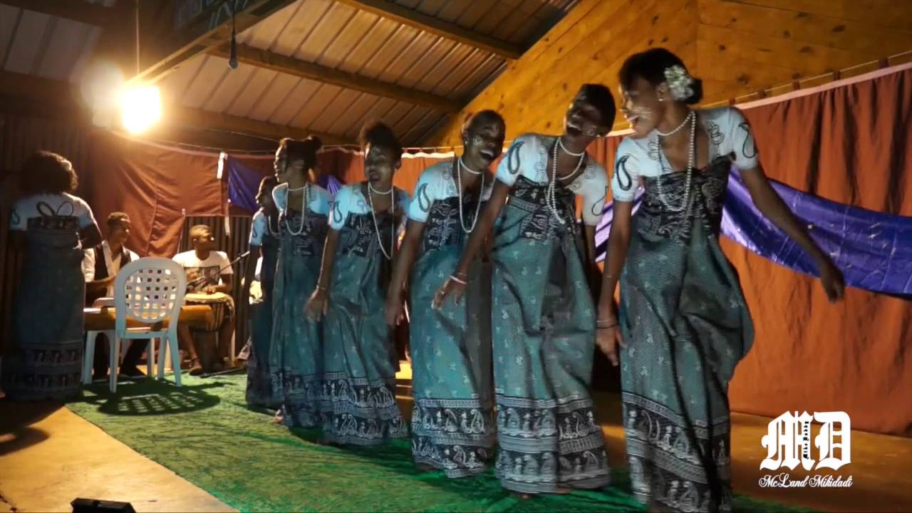 Les enfants des mabawa - Andeha aluha