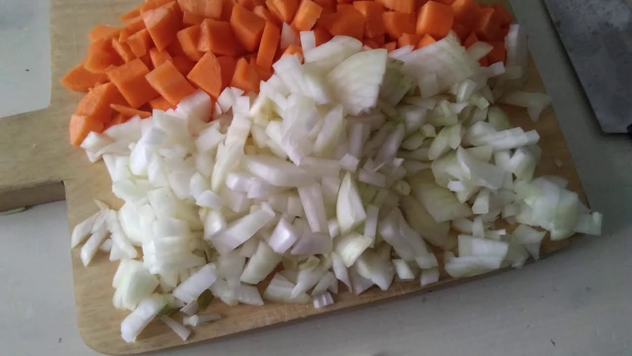 hernekeitto.helppo ja halpa,liha tai kasvis,pea soup easy,cheap,meat or vegatables,to your taste