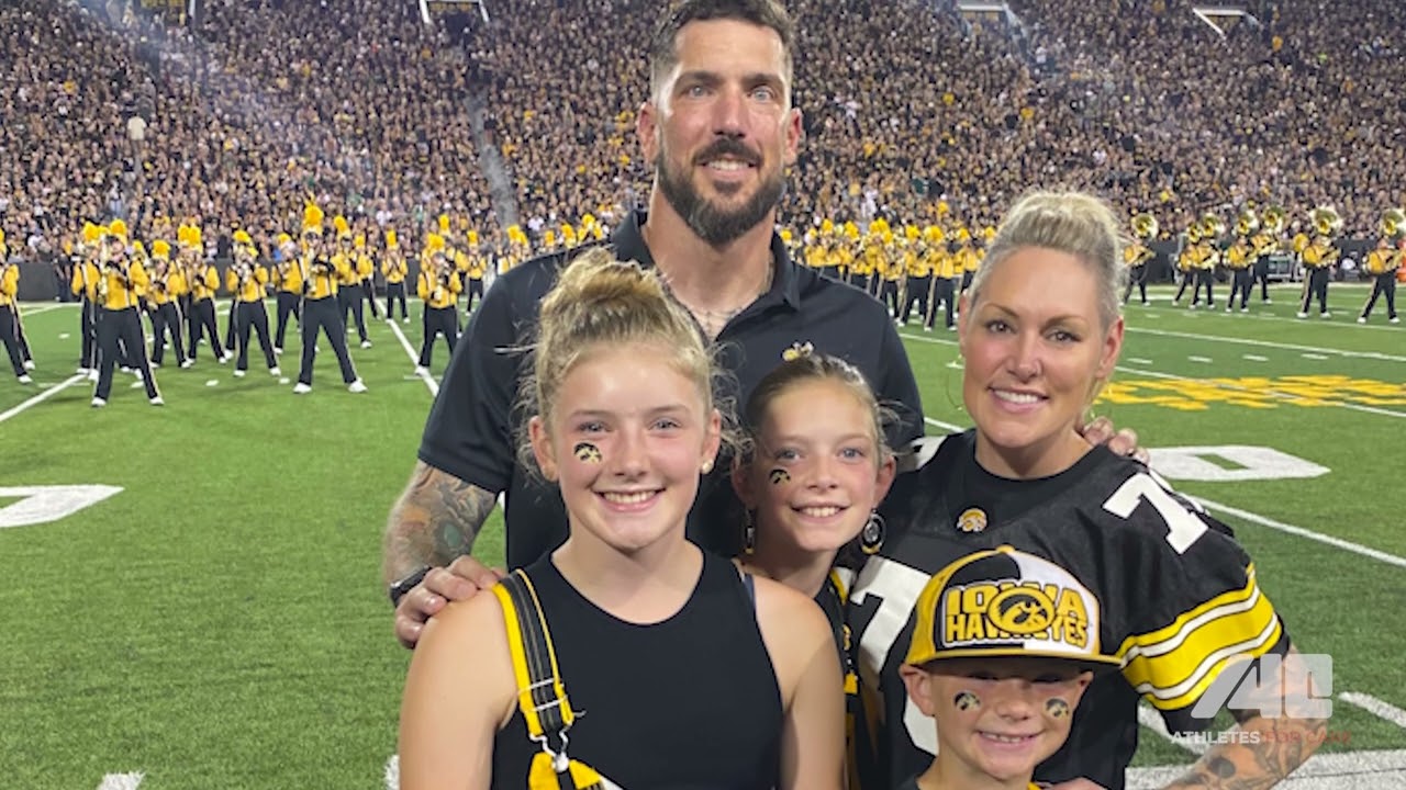 Ibogaine saved Retired NFL Player Robert Gallery's life. Now he's paying it forward