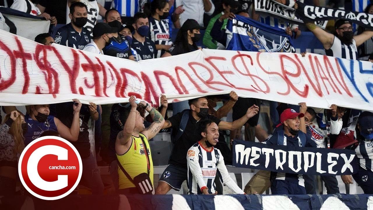 Fans de Rayados exigen salida del 'Vasco' en el Mundial de Clubes