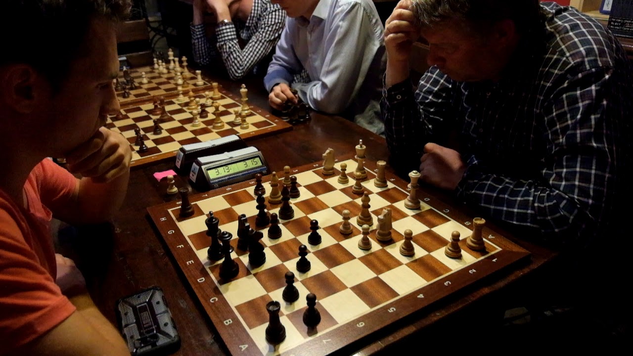 Blitz chess: GM Alexei Shirov - Vadims Bolsakovs,  Caro-Kann