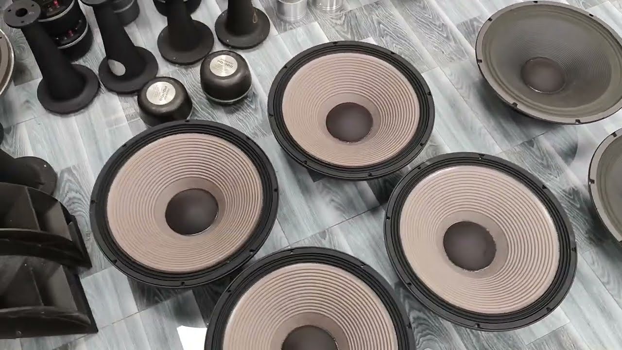 Bass 40 JBL 2035hpl JBL M115-8A, hàng made in Usa cực kỳ chất lượng và đẳng cấp, giá tốt ạ