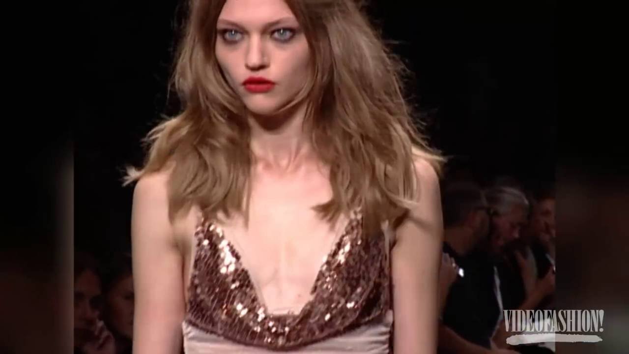 SASHA PIVOVAROVA | Videofashion's 100 Top Models