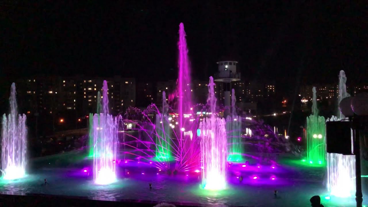 Шоу “Перлина кохання”. Комплекс фонтанів “Перлина кохання” (м. Умань).