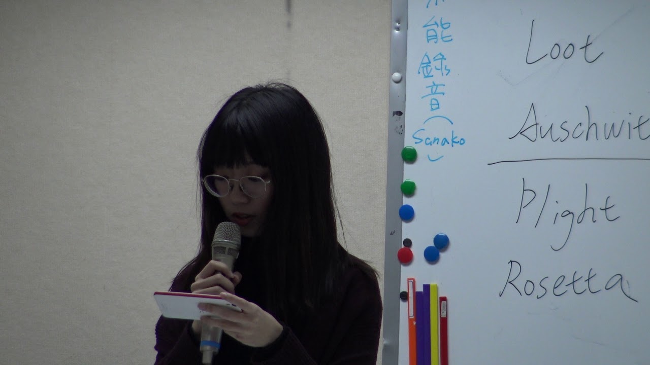Helen Reading the news 20180321 06