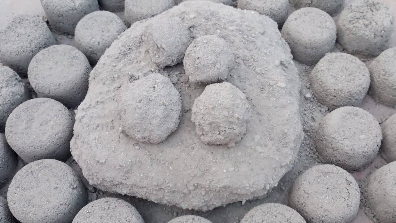 ASMR:Special Video for @MeerabEdits 💞 Dusty ❣️ Sand mix Grey Concrete Dry Floor and Tub Crumbling