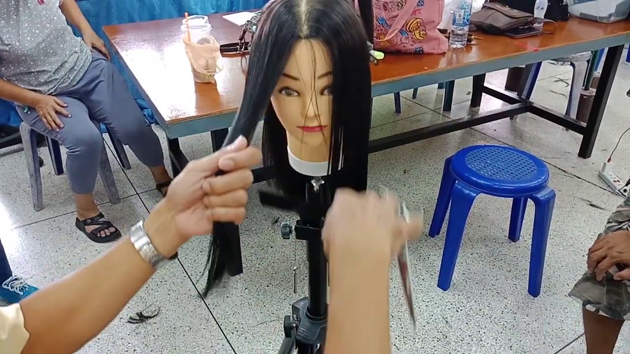 เทคนิคการสไลด์ด้านหน้า#EasyHaircutทำให้การตัดผมเป็นเรื่องง่าย