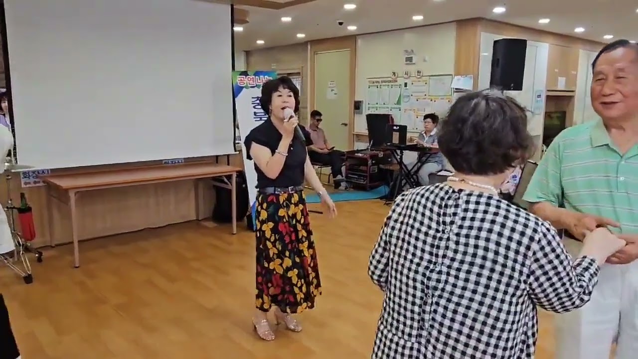 👩‍🦰💞바람의연가ㅡ(원곡정경환 )숲속의 주간보호 무료나눔 봉사활동 