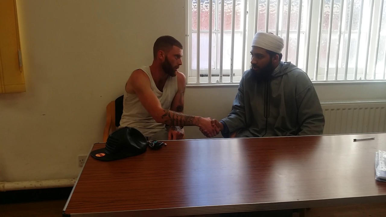 Brother Converted into muslim at our Whitley Madrasa on 25th May 2017