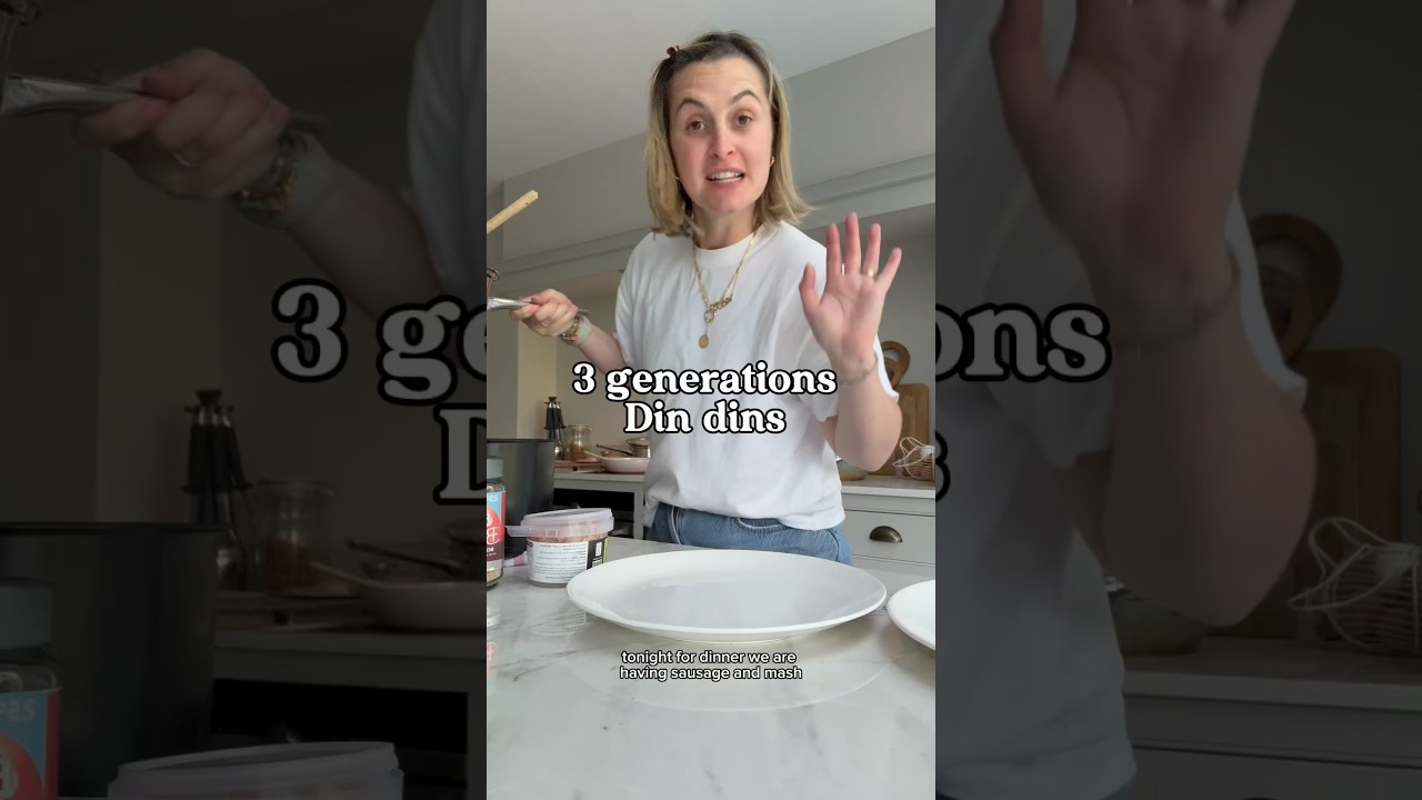 British comfort food 🇬🇧🩷 we all have them, this is one of ours #mumof3 #ukmum #familydinnee