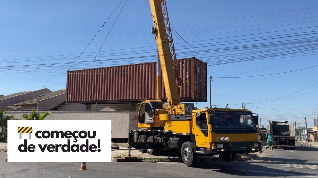 A CHEGADA DO NOSSO CONTAINER - Início da Construção da Casa - EP 01