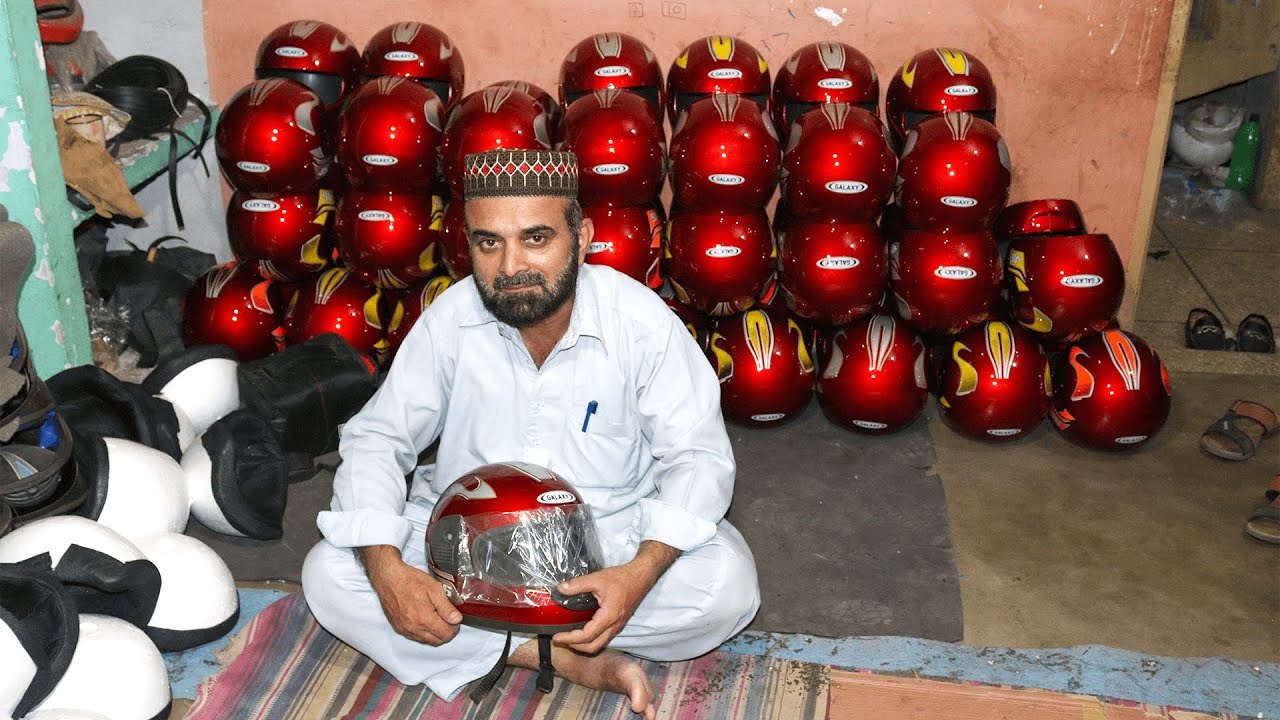 Motorcycle Helmets Mass Production Process In Factory || How Motorcycle Helmets Are Made