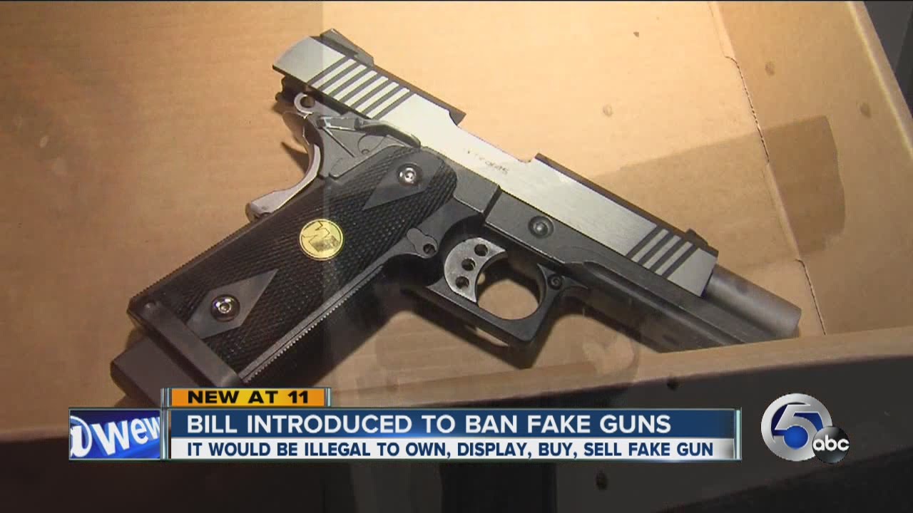 State bill proposed to ban fake guns