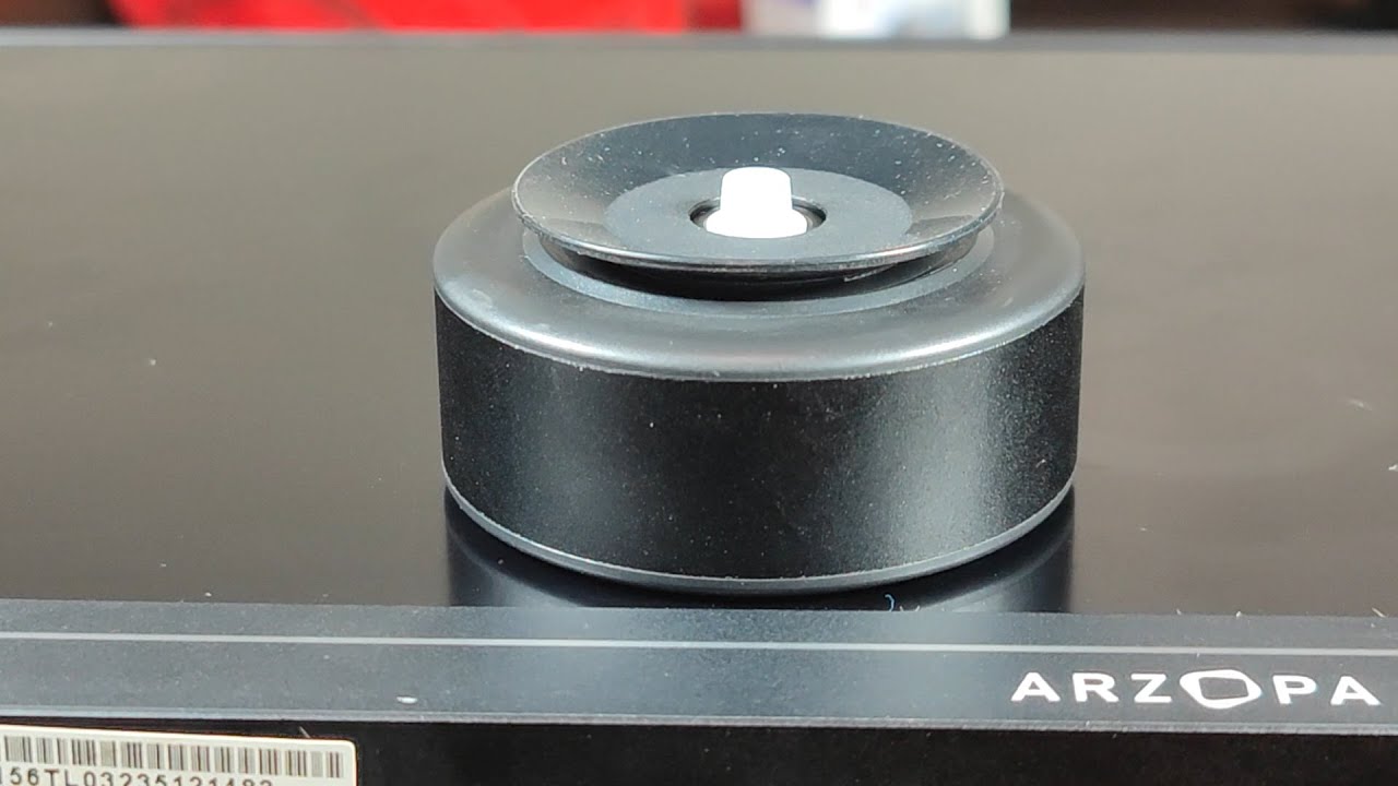 VACUUM SUCTION PHONE HOLDER