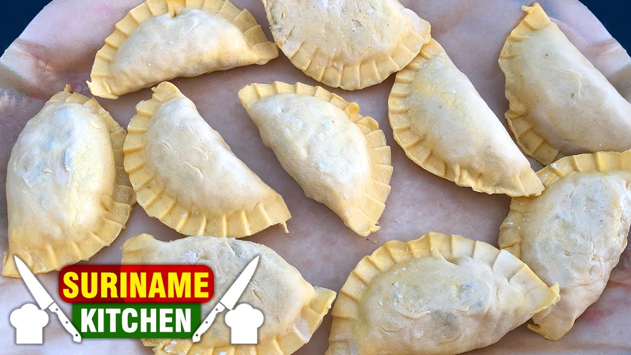 Surinaamse Pastei Maken | Surinamese Pie Making | Suriname Kitchen