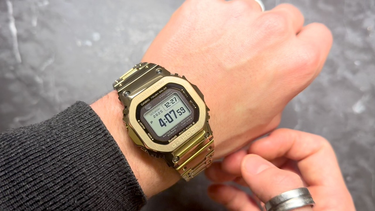 Распаковка часов Casio G-Shock GMW-BZ5000GD-9ER