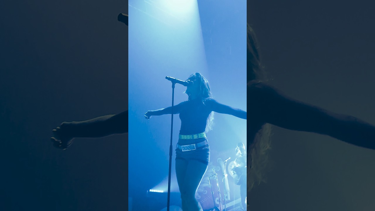 Iliona | Live Toulouse Le Bikini | Lâche-moi la main | 26/09/2025