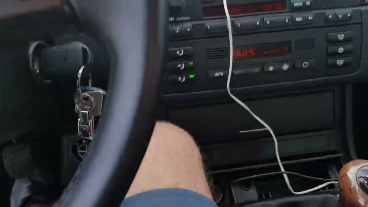 Bmw e46 323i stock sound