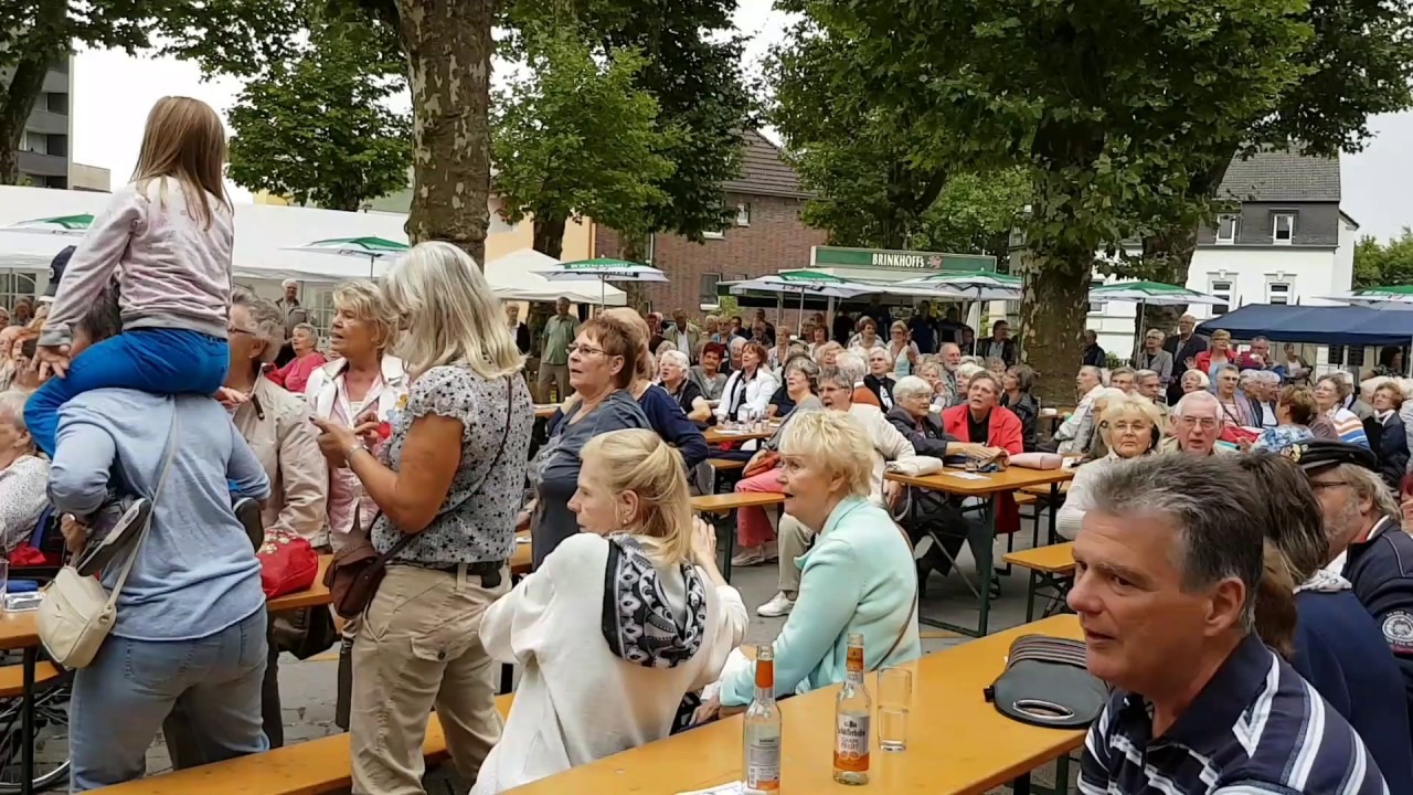 Es trinken die Matrosen ...