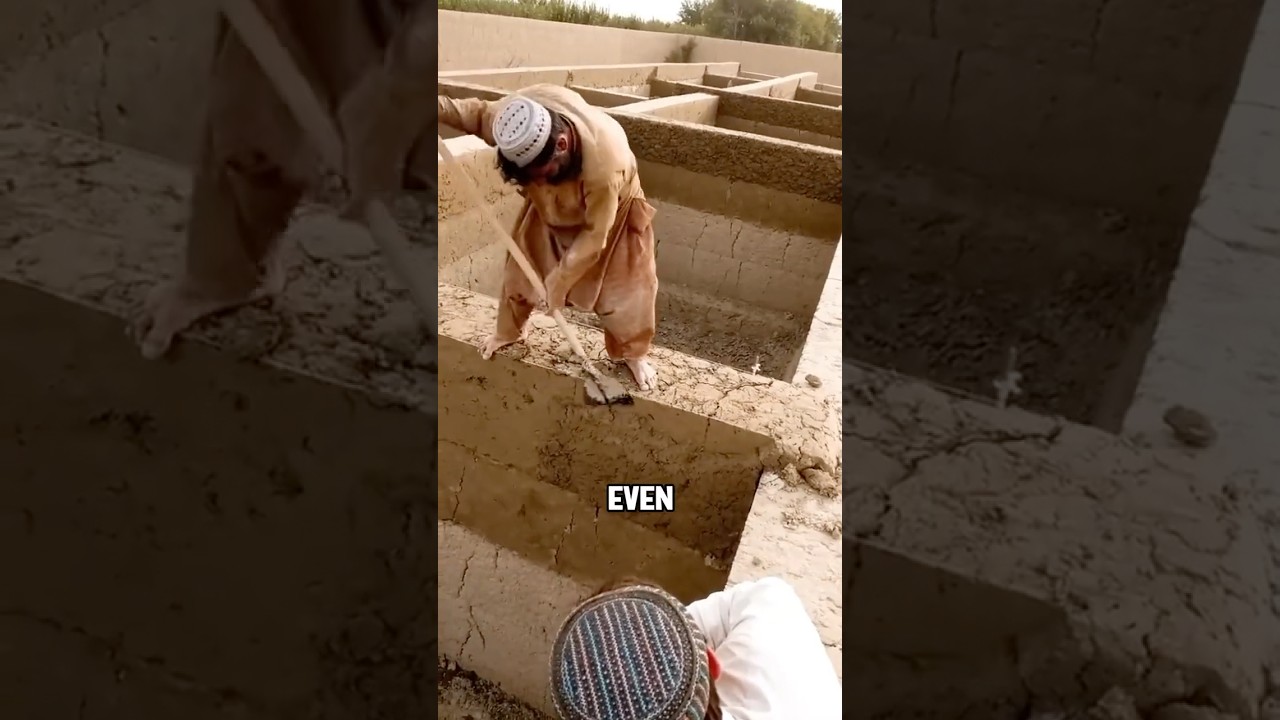 Traditional mud house construction in Pakistan #shorts