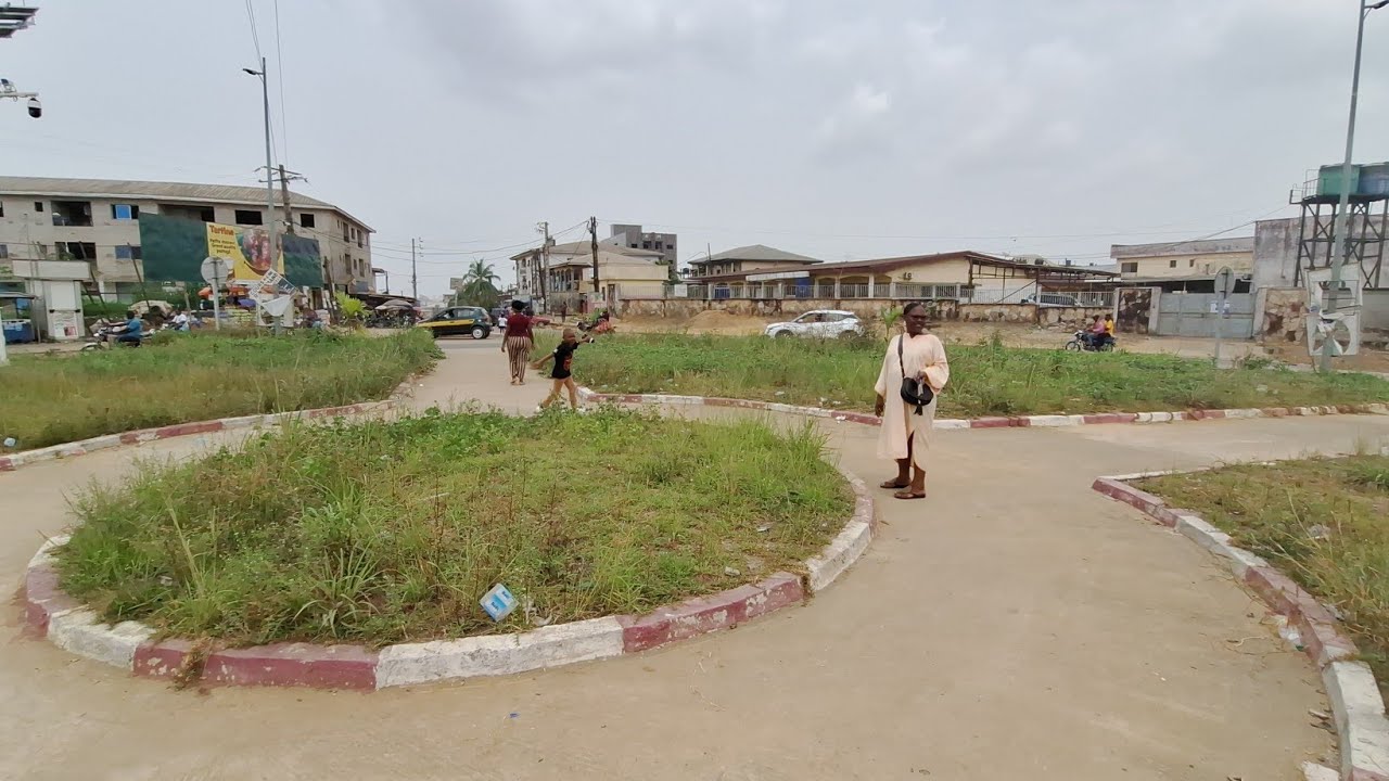 LOGPOM : TRAVAUX EN COURS tronçon Hôpital des Soeurs vers le Lycée