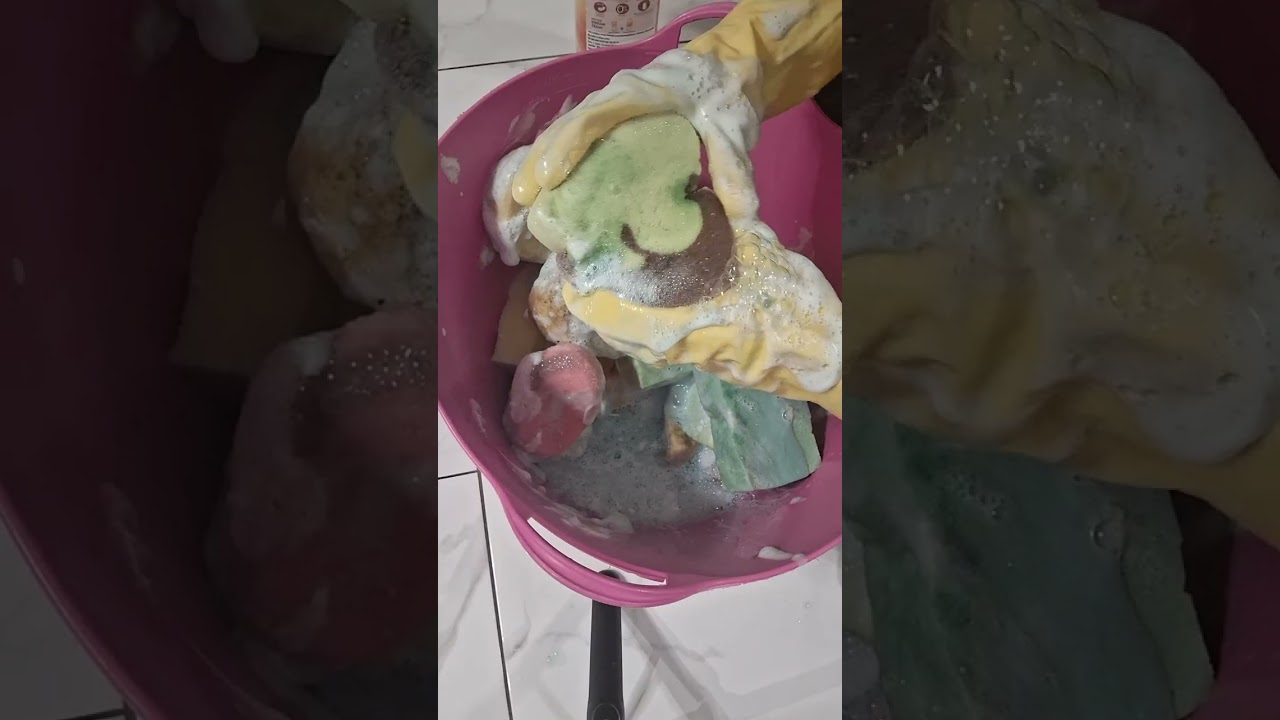 ##asmr #satisfying #foam #sound #suds #crunchy #sponge #fluffy 