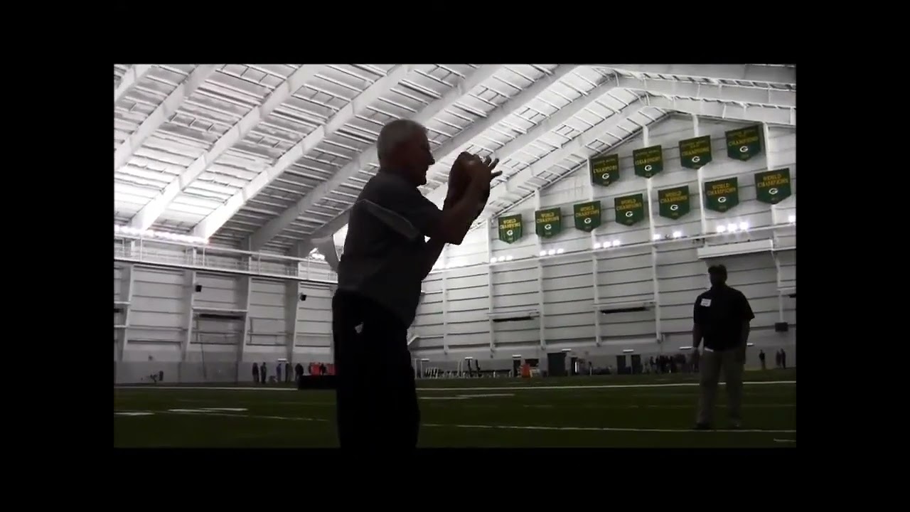 Youth Football Drills :: Quarterbacks Practice