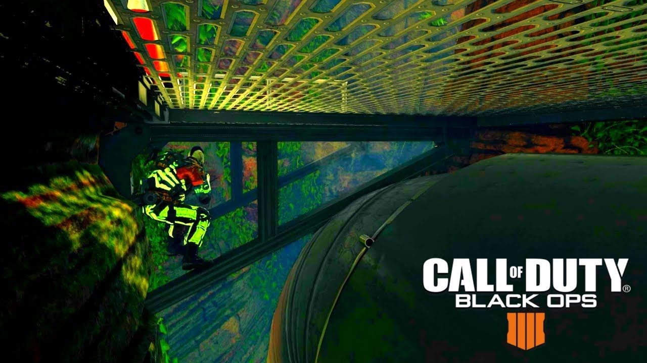 BO4 GLITCHES *NEW* SOLO GLITCH HIDING SPOT ON MAP FREQUENCY