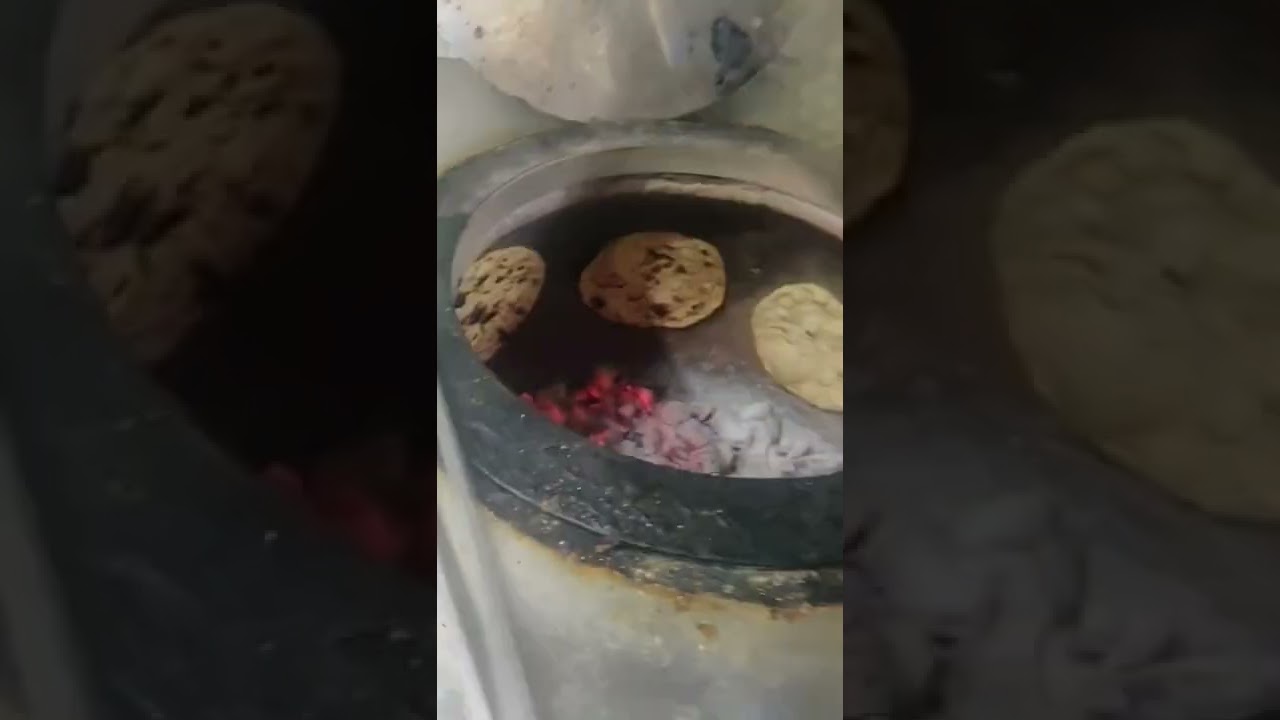 Tandoori roti live shoot || aise lagate tandoor mein roti ||