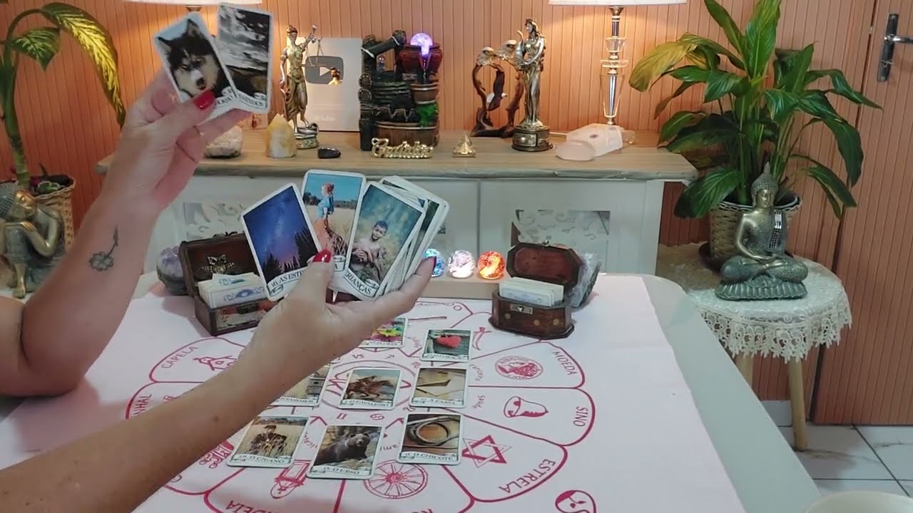 Fuxicando a noite dele (a), como está agora em relação a você 